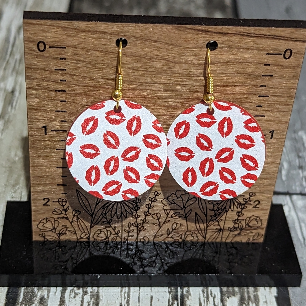 Red Lips Dangle Earrings NEW!